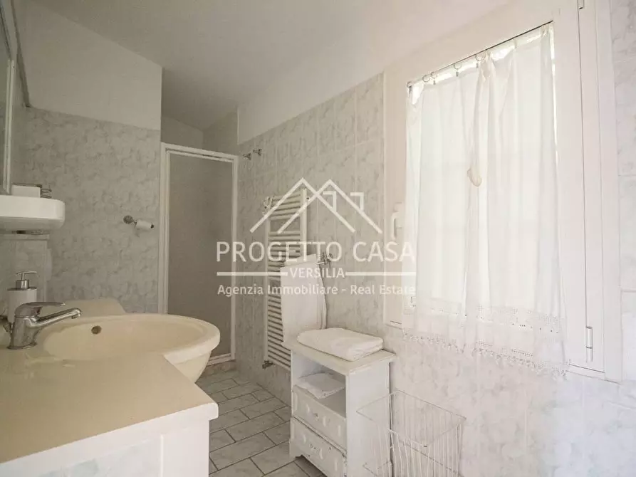 Immagine 29 di Casa indipendente in vendita  in VIA della fonda a Pietrasanta