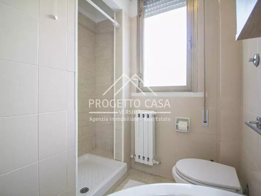 Immagine 18 di Appartamento in vendita  in VIA s. francesco a Camaiore