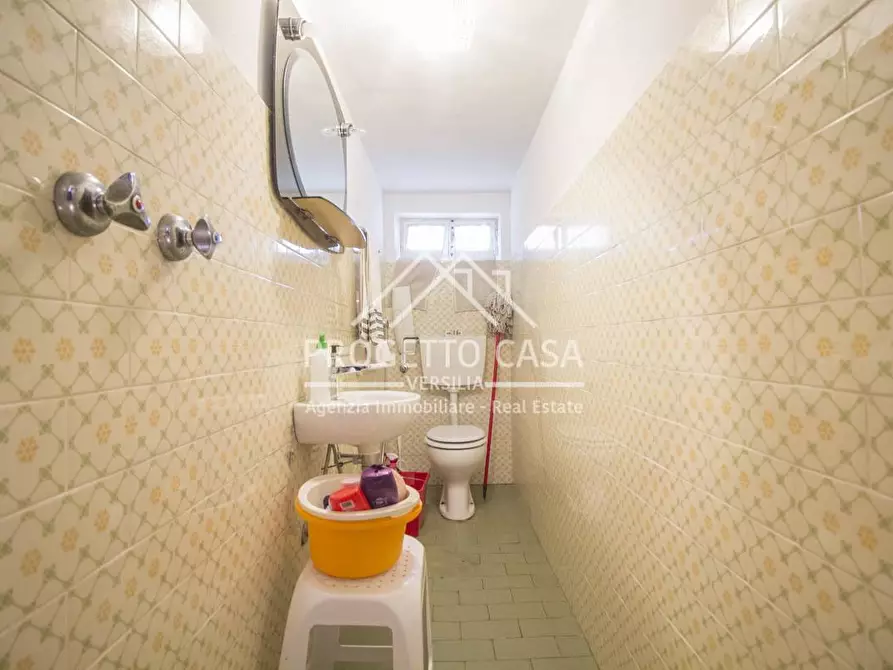 Immagine 10 di Casa indipendente in vendita  in VIA CASA CHECCHI a Pietrasanta