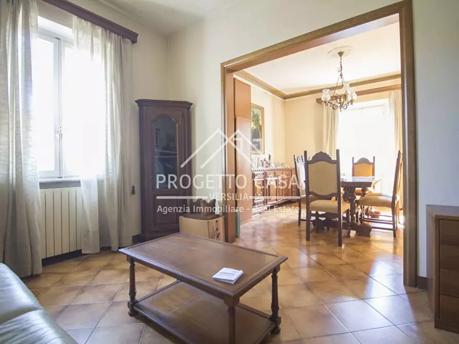 Immagine 13 di Casa indipendente in vendita  in VIA CASA CHECCHI a Pietrasanta