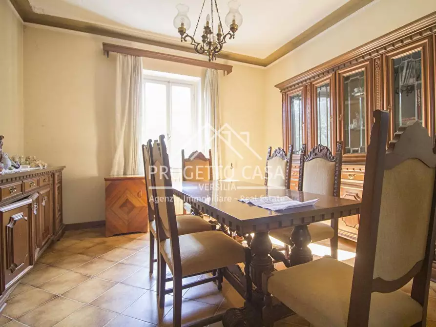 Immagine 15 di Casa indipendente in vendita  in VIA CASA CHECCHI a Pietrasanta