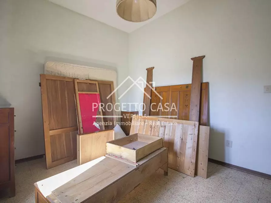 Immagine 19 di Casa indipendente in vendita  in VIA CASA CHECCHI a Pietrasanta