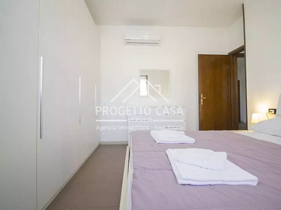 Immagine 14 di Appartamento in vendita  in VIA margherita hack lido di camaiore a Camaiore