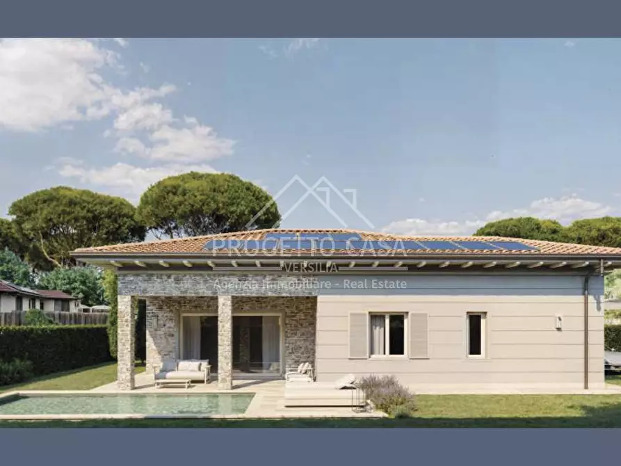 Immagine 18 di Casa indipendente in vendita  in VIA MASSAUA a Pietrasanta