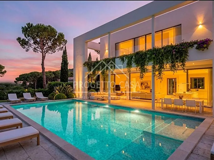 Immagine 14 di Casa indipendente in vendita  in VIA catalani forte dei marmi a Pietrasanta