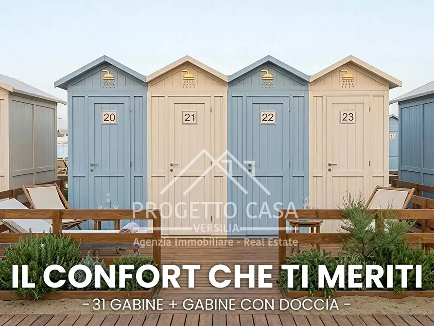 Immagine 3 di Attività commerciale in vendita  a Camaiore