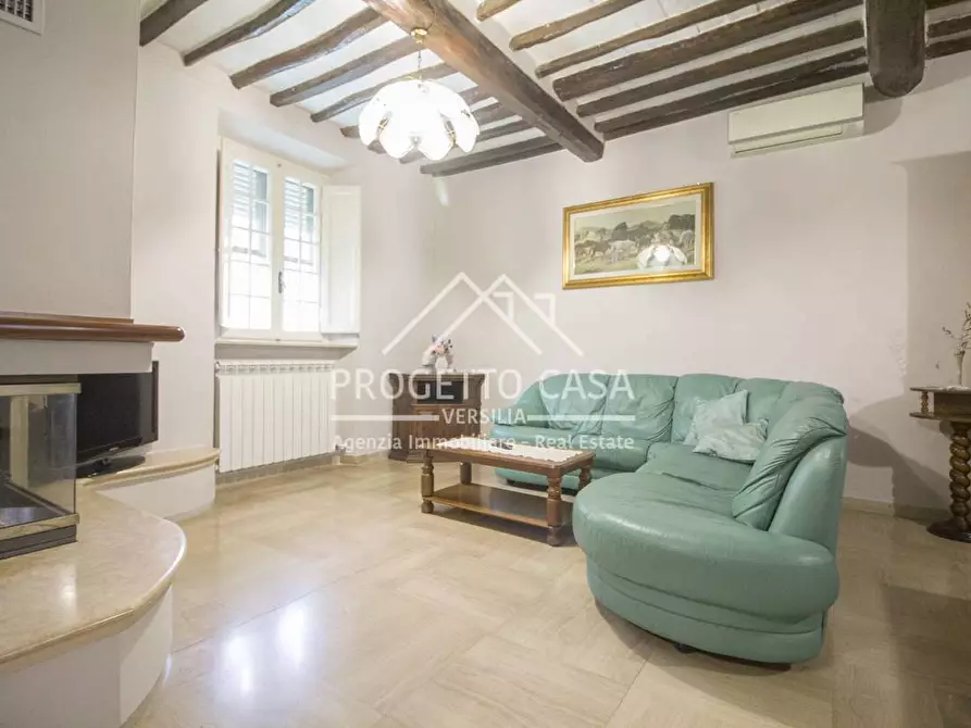 Immagine 4 di Casa indipendente in vendita  in VIA VIRGINIO BIANCHI a Pietrasanta