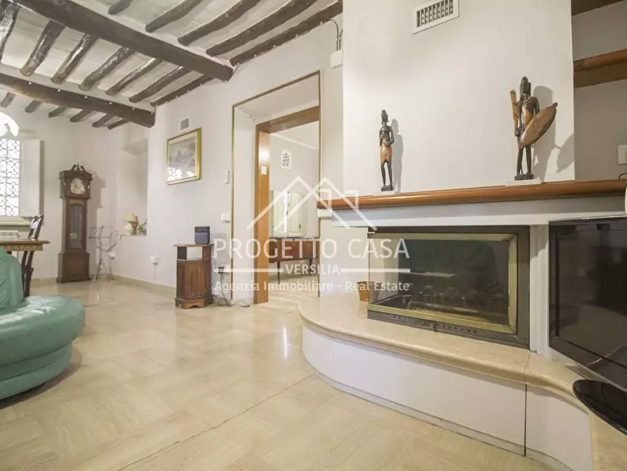 Immagine 8 di Casa indipendente in vendita  in VIA VIRGINIO BIANCHI a Pietrasanta