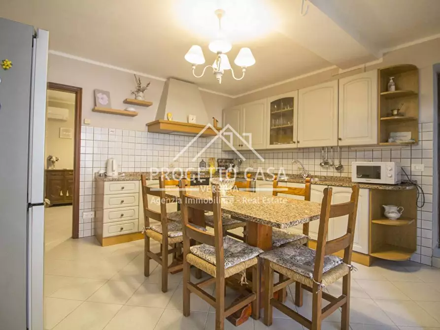 Immagine 13 di Casa indipendente in vendita  in VIA VIRGINIO BIANCHI a Pietrasanta