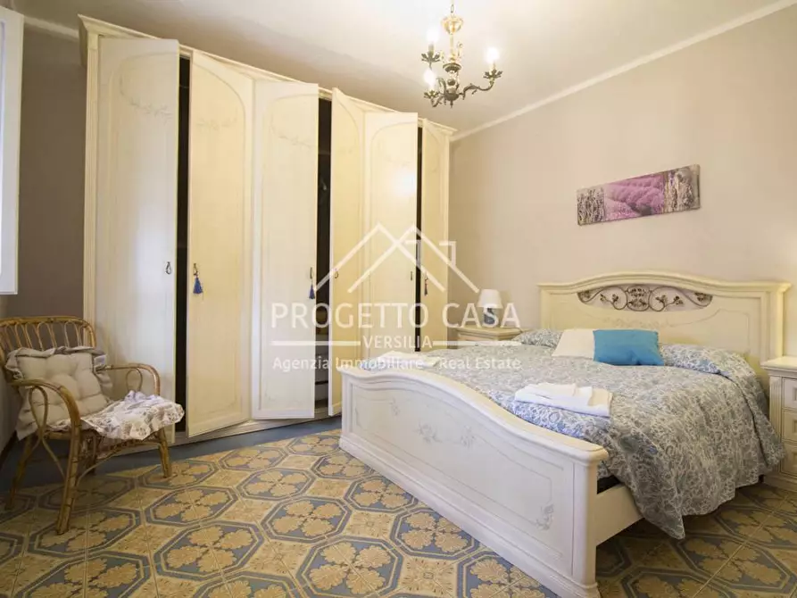 Immagine 32 di Casa indipendente in vendita  in VIA VIRGINIO BIANCHI a Pietrasanta