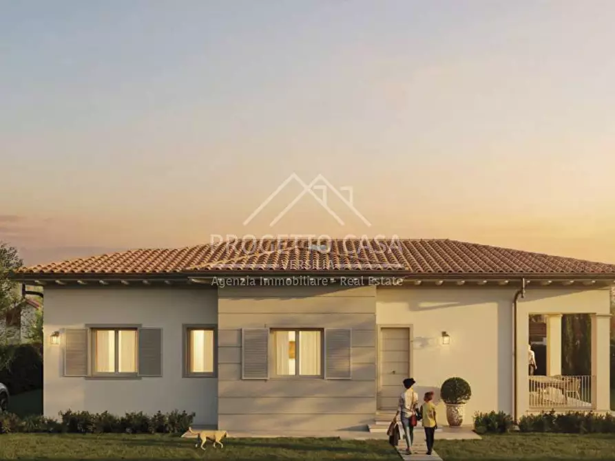 Immagine 5 di Casa indipendente in vendita  in VIA MARCHE a Pietrasanta