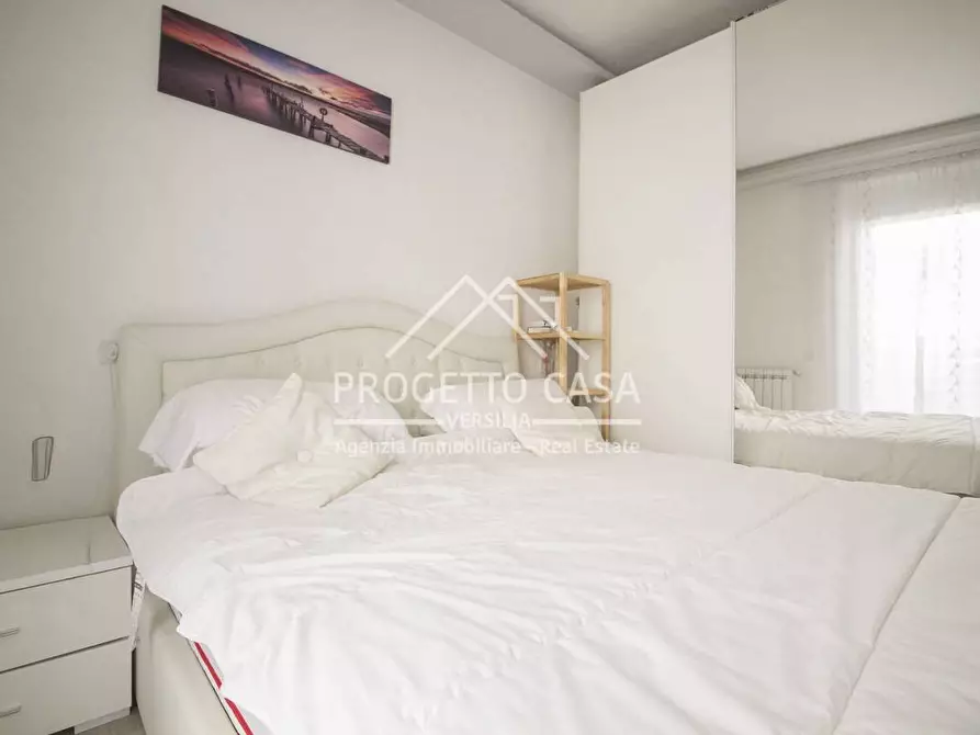 Immagine 17 di Casa indipendente in vendita  in VIA TOMEONI a Camaiore