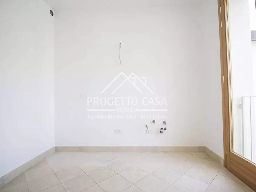 Immagine 13 di Casa indipendente in vendita  in VIA VERDI a Camaiore