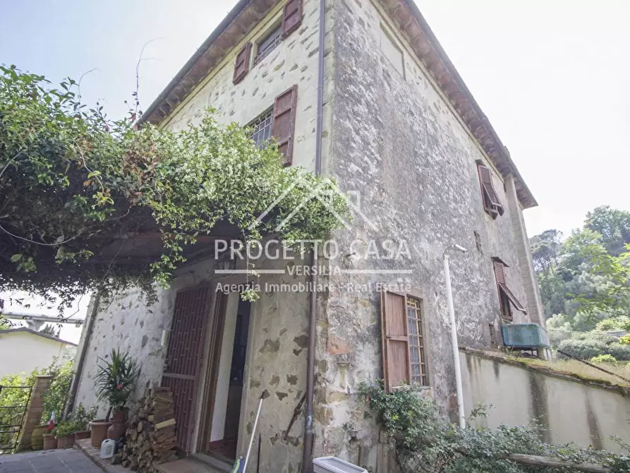 Immagine 28 di Casa indipendente in vendita  in VIA DI CACETTO a Pietrasanta