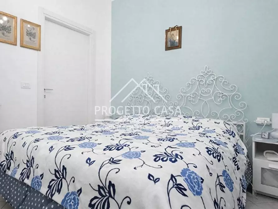 Immagine 8 di Appartamento in vendita  in VIA ADUA a Pietrasanta