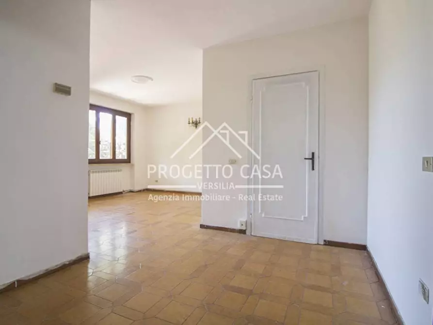 Immagine 7 di Appartamento in vendita  in VIA BRUNELLESCHI a Camaiore