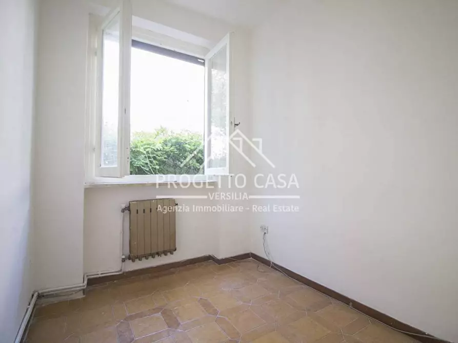 Immagine 15 di Appartamento in vendita  in VIA BRUNELLESCHI a Camaiore