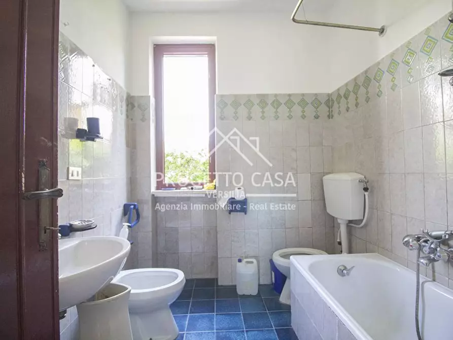 Immagine 18 di Appartamento in vendita  in VIA BRUNELLESCHI a Camaiore