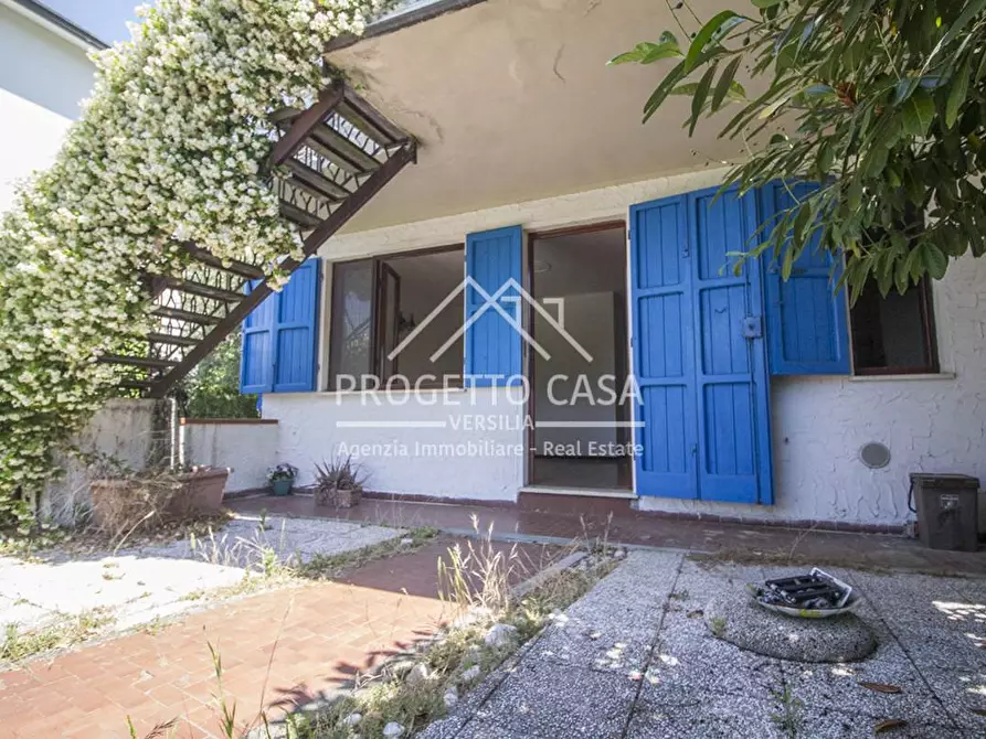 Immagine 31 di Appartamento in vendita  in VIA BRUNELLESCHI a Camaiore