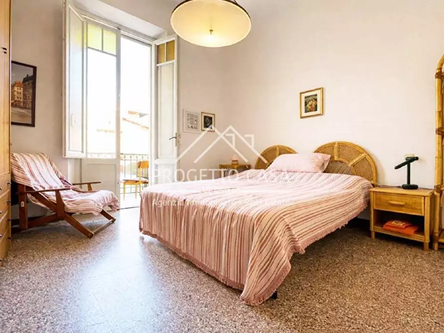 Immagine 18 di Casa indipendente in vendita  in VIA PISTELLI a Camaiore