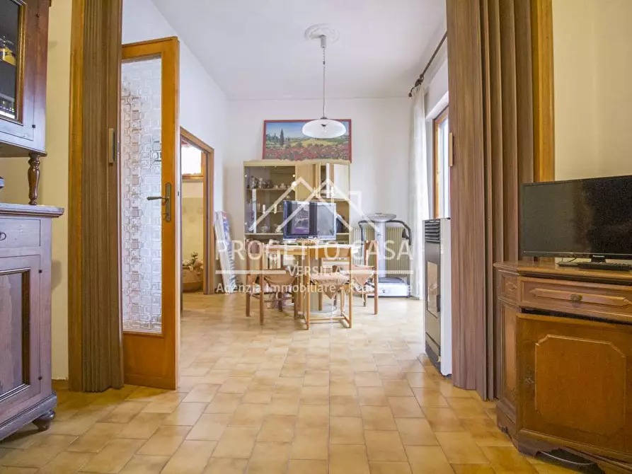 Immagine 3 di Casa indipendente in vendita  in VIA NAZZARIO SAURO TORRE DEL LAGO a Viareggio