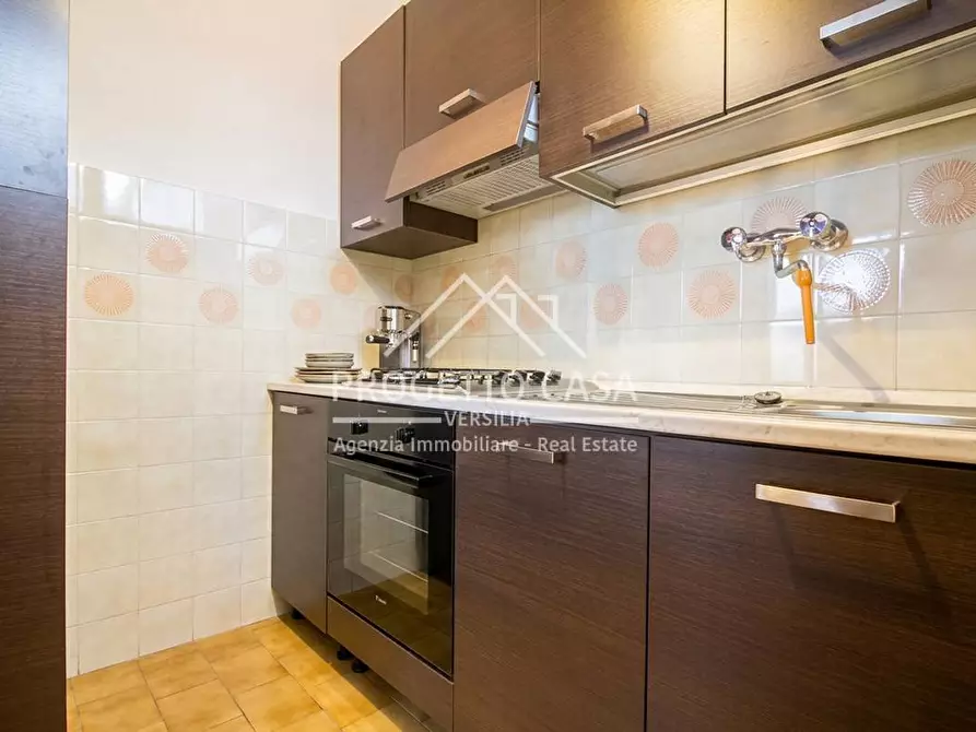 Immagine 10 di Casa indipendente in vendita  in VIA NAZZARIO SAURO TORRE DEL LAGO a Viareggio