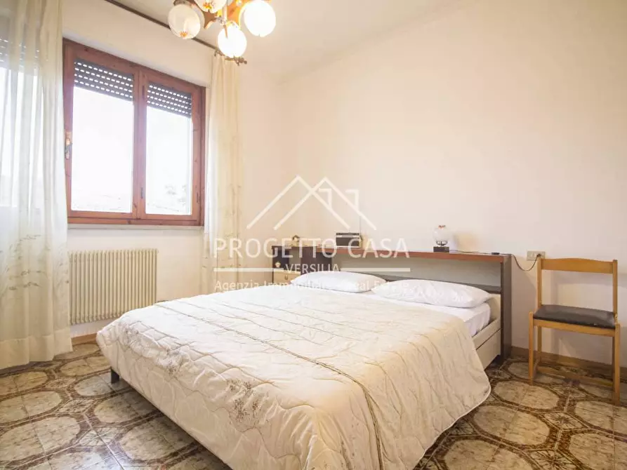 Immagine 12 di Casa indipendente in vendita  in VIA NAZZARIO SAURO TORRE DEL LAGO a Viareggio