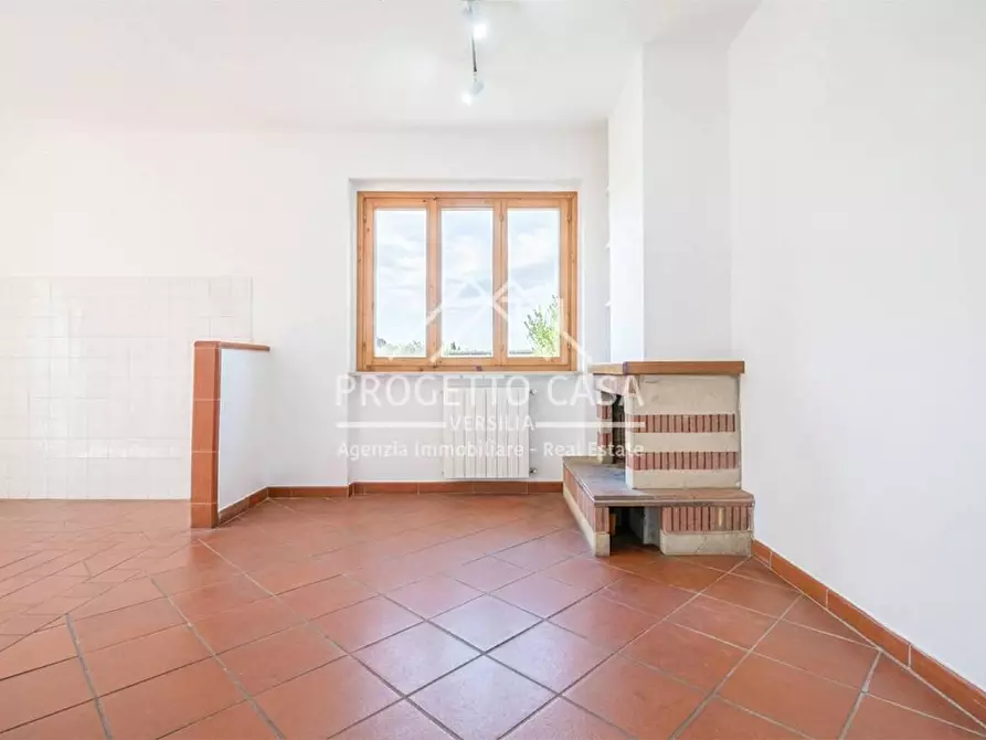 Immagine 3 di Casa indipendente in vendita  in VIA ELETTICA a Viareggio