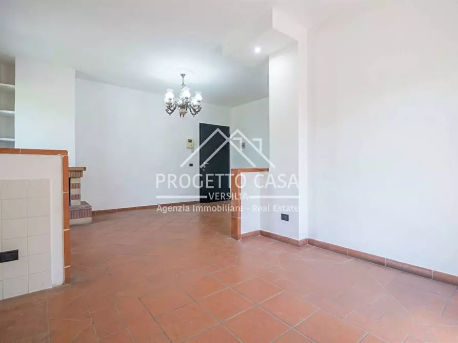 Immagine 7 di Casa indipendente in vendita  in VIA ELETTICA a Viareggio