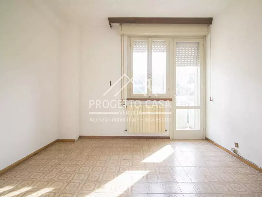 Immagine 8 di Appartamento in vendita  in VIA ROSETO a Camaiore