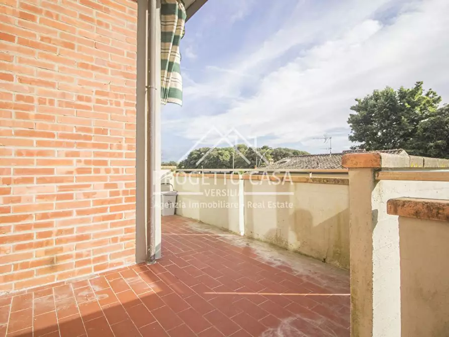 Immagine 23 di Appartamento in vendita  in VIA ROSETO a Camaiore