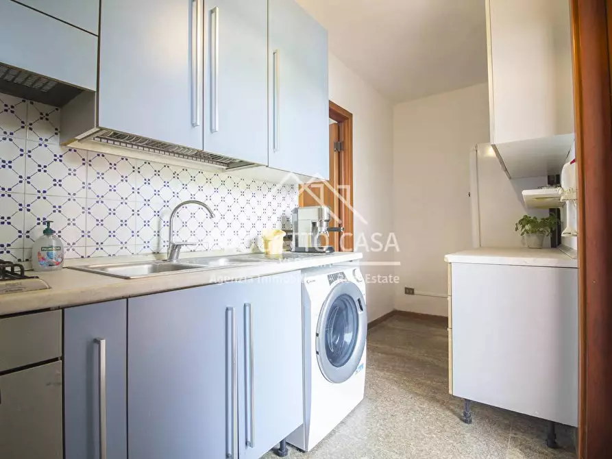 Immagine 10 di Casa indipendente in vendita  in Via della Quiete a Camaiore
