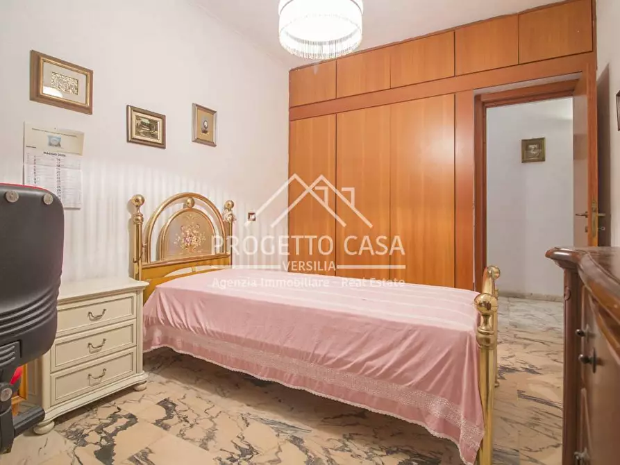 Immagine 20 di Casa indipendente in vendita  in Via della Quiete a Camaiore
