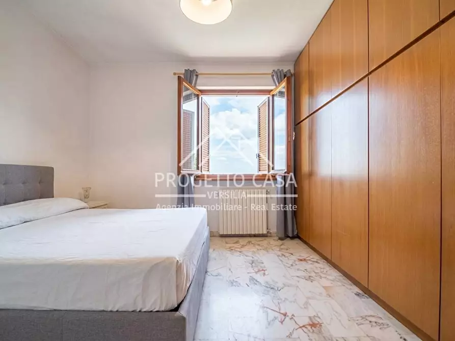 Immagine 23 di Casa indipendente in vendita  in Via della Quiete a Camaiore