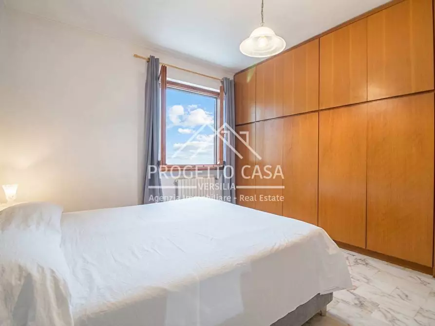 Immagine 24 di Casa indipendente in vendita  in Via della Quiete a Camaiore
