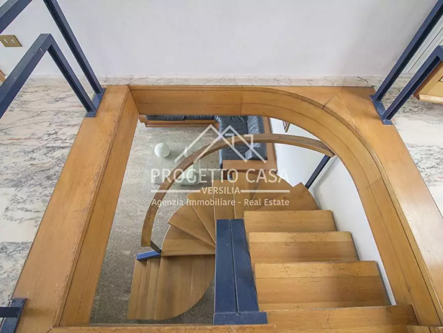 Immagine 31 di Casa indipendente in vendita  in Via della Quiete a Camaiore