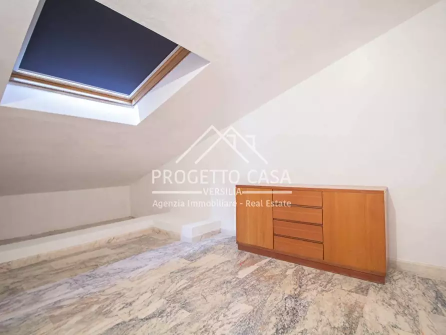 Immagine 33 di Casa indipendente in vendita  in Via della Quiete a Camaiore