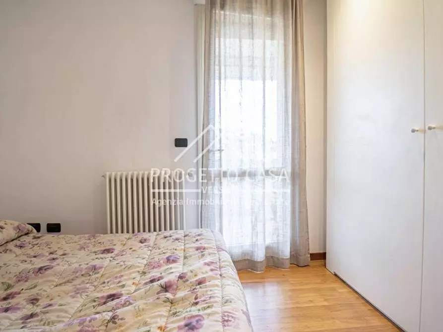 Immagine 13 di Appartamento in vendita  in Via Silvio Micheli a Viareggio