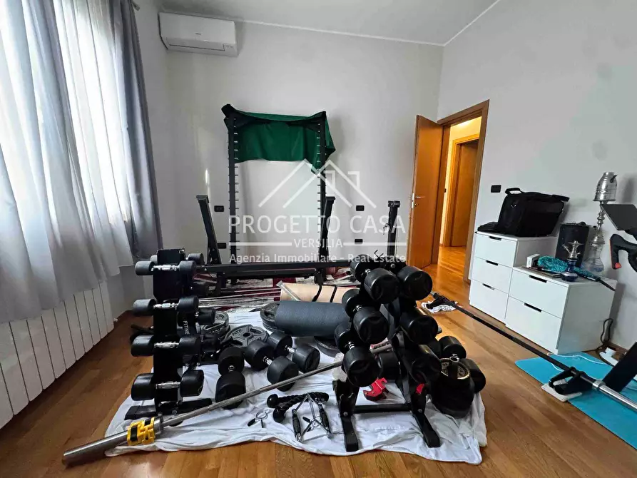 Immagine 21 di Casa indipendente in vendita  in via cimarosa a Camaiore