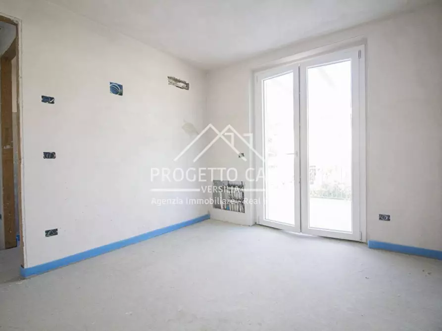 Immagine 11 di Casa indipendente in vendita  in VIA ALFONSO LA MARMORA a Camaiore