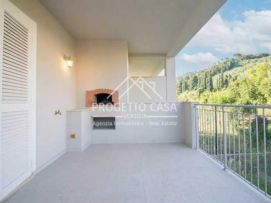 Immagine 20 di Casa indipendente in vendita  in VIA ALFONSO LA MARMORA a Camaiore