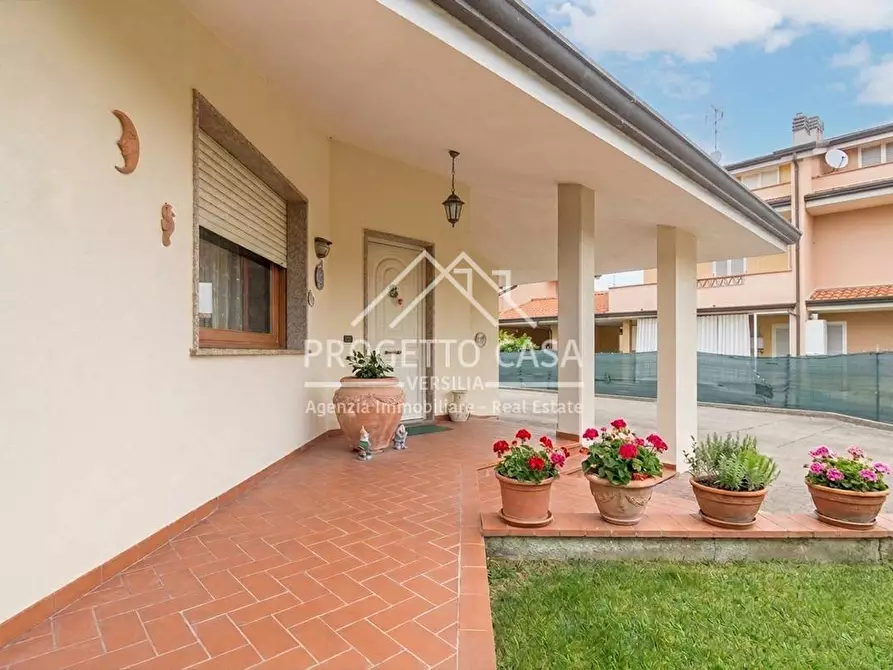 Immagine 35 di Casa indipendente in vendita  in VIA DEL BERTACCHINO a Camaiore