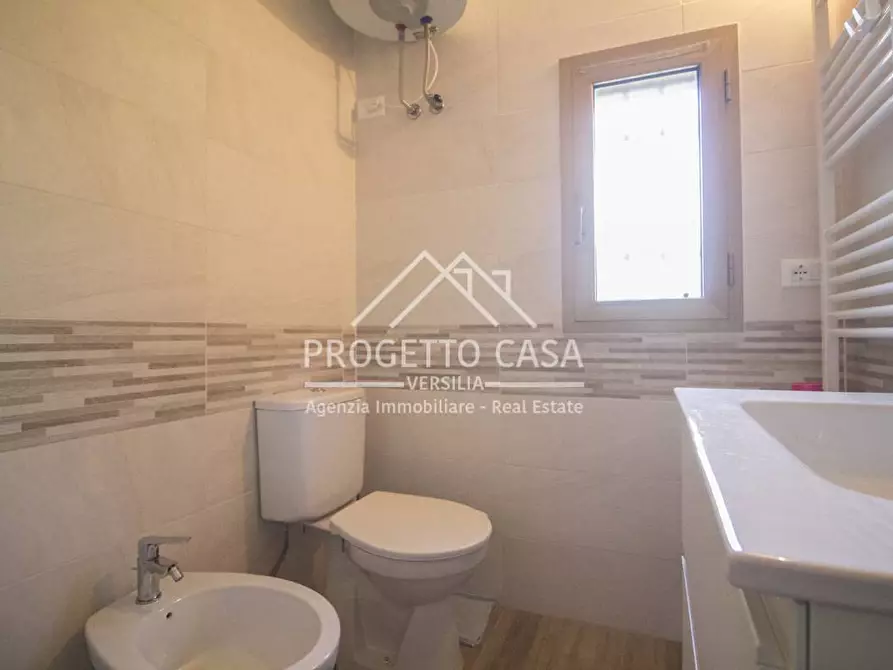 Immagine 16 di Casa indipendente in vendita  in cavalcavia dell'arcobaleno a Viareggio