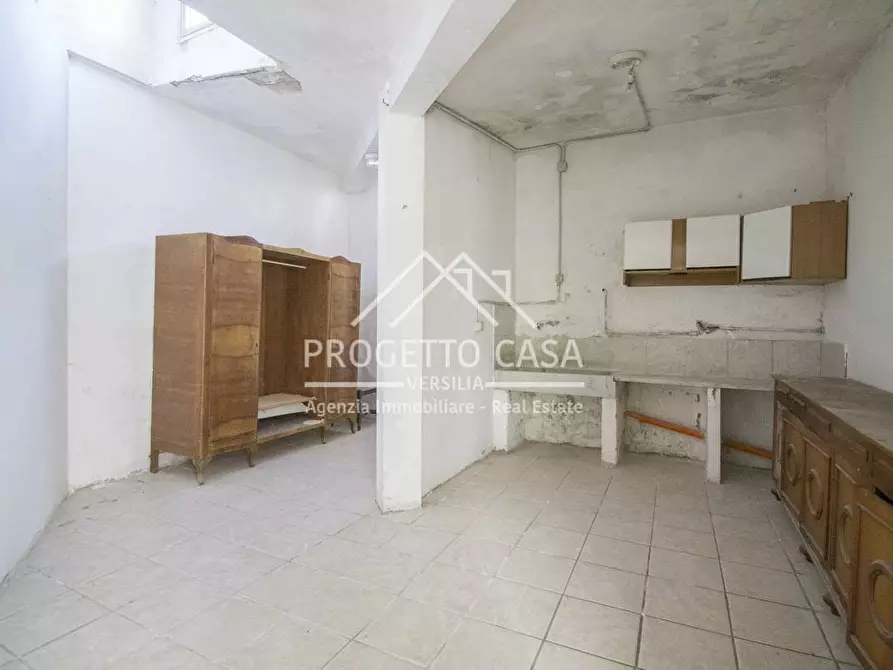 Immagine 32 di Appartamento in vendita  in VIA S. FRANCESCO LIDO DI CAMAIORE a Camaiore