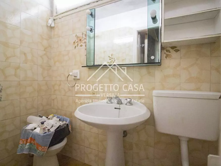 Immagine 23 di Casa indipendente in vendita  in via stipeto a Pietrasanta