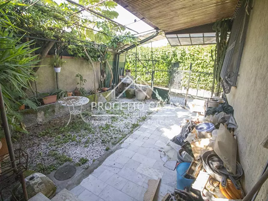 Immagine 37 di Casa indipendente in vendita  in via stipeto a Pietrasanta