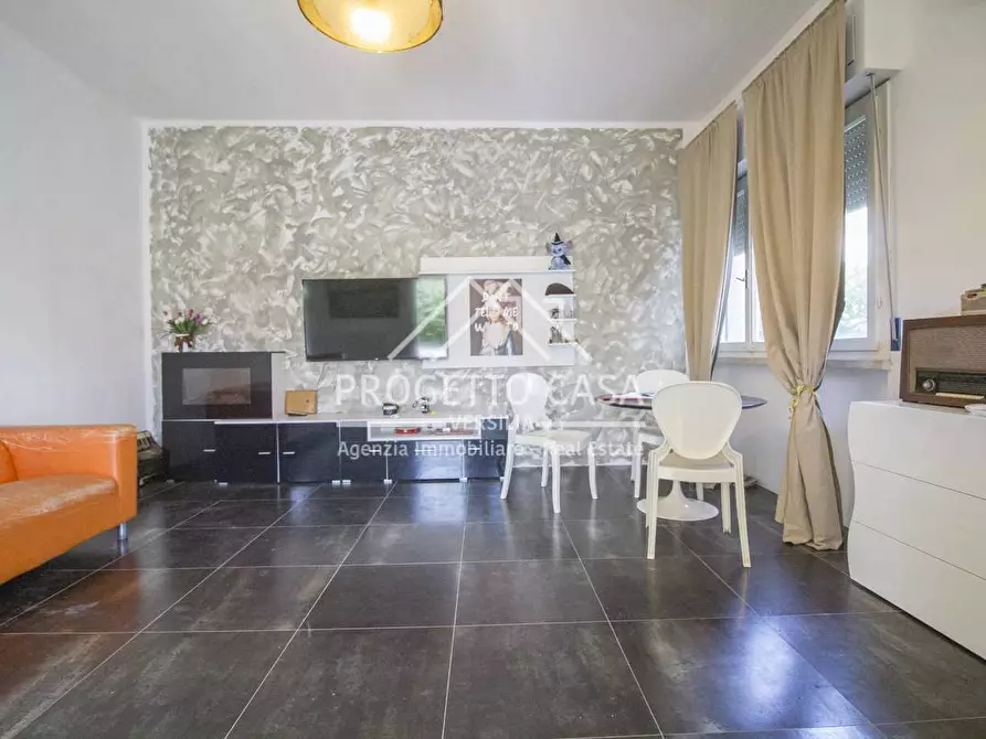 Immagine 7 di Appartamento in vendita  in VIA LELIO GIUSTI a Viareggio