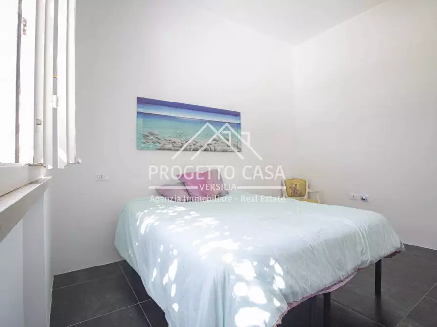 Immagine 10 di Appartamento in vendita  in VIA LELIO GIUSTI a Viareggio