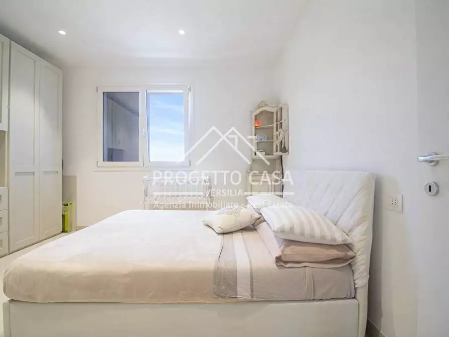 Immagine 27 di Appartamento in vendita  in VIA DEL CIAMPINO a Camaiore