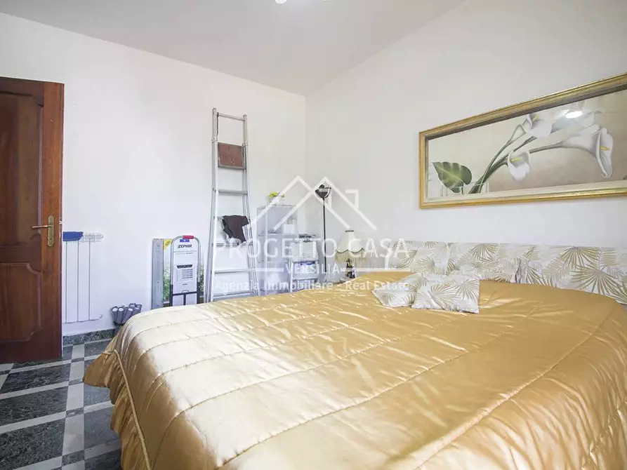 Immagine 16 di Appartamento in vendita  in via viii marzo a Viareggio